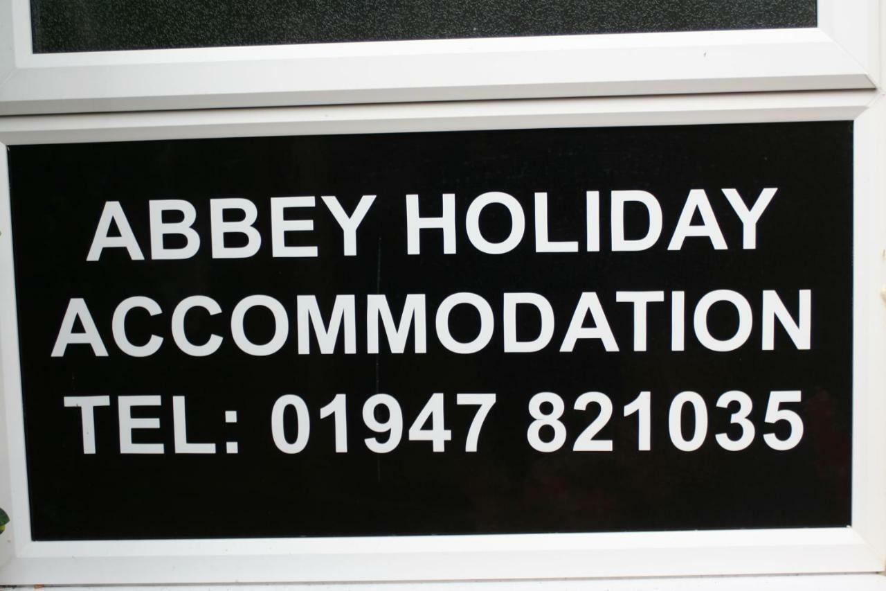 Abbey Holiday Accommodation Вітбі Екстер'єр фото
